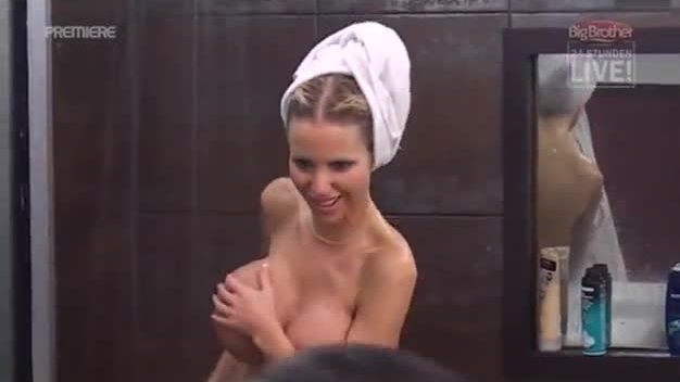 Annina out of the shower