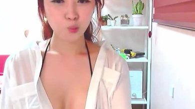 Korean porn #4: sexy girl on webcam