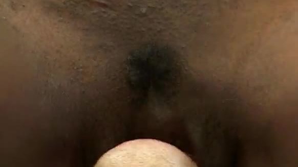 Dark skin slut gets anal fucked