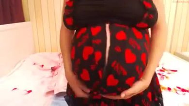 Big nips pregnant chick masterbates on web cam see more at www.altgoatwebgirls.com