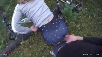 Blowjob for my bf in bike park!